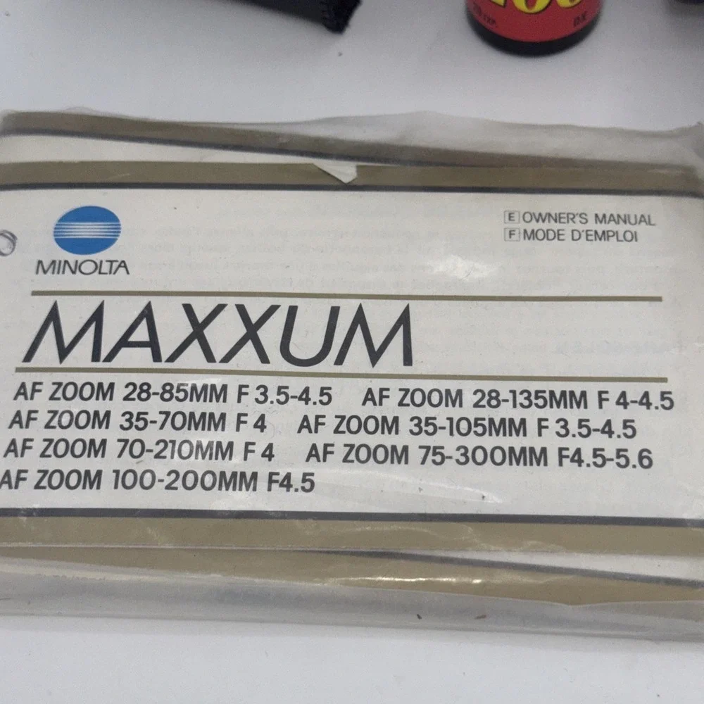 Minolta Maxxum 7000 AF 35mm Camera 70-210mm f/4 Beercan Lens 2800AF Flash TESTED